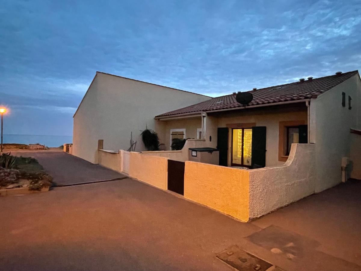Ferienhaus In Residence Naturiste Direkt Am Strand Leucate Buitenkant foto